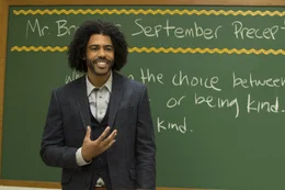 Mr.Browne (Daveed DIGGS)