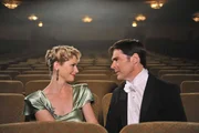 (9. Staffel) - Mitglied der B.A.U., einer FBI-Einheit, die sich mit verhaltensauffälligen Tätern beschäftigt: Jennifer "J.J." Jareau (A.J. Cook) ... (9. Staffel) - Mitglied der B.A.U., einer FBI-Einheit, die sich mit verhaltensauffälligen Tätern beschäftigt: Jennifer "J.J." Jareau (A.J. Cook) ...