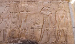 &Auml;gyptische Hieroglyphen    +++ Die Verwendung des sendungsbezogenen Materials ist nur mit dem Hinweis und Verlinkung auf RTL+ gestattet. +++
