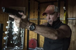 Stan Hurley (Michael Keaton)