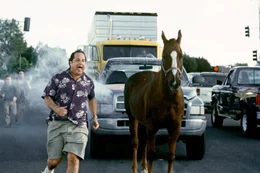Trotz aller Intrigen und Missgeschicke gibt Randy Pear (Jon Lovitz) nicht auf ...