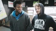 Keire Johnson (l.) und Zack Mulligan im Skaterpark