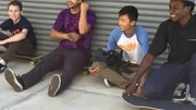 Die vier Skater v.l.: Max Barker, Zack Mulligan, Bing Liu und Keire Johnson am Set