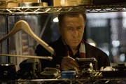Mit einer falschen Diagnose bringt Dr. Cal Lightman (Tim Roth) die Firma in akute Gefahr.