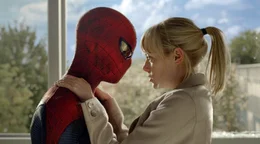 Wahre Liebe kann nichts und niemanden ersch&uuml;ttern: Spiderman (Andrew Garfield, l.) und seine Gwen (Emma Stone, r.) ...