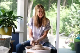 Paige Decker (Andrea Roth)