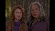 Monica (Roma Downey), Tess (Della Reese)