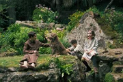 Edan Hayhurst (Colin Craven), Amir Wilson (Dickon), Dixie Egerickx (Mary Lennox).