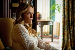 Joni Thrombey (Toni Collette)