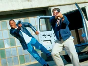 Auf der Jagd nach dem m&ouml;rderischen Schmugglerring, in dem sich etliche korrupte Cops tummeln, m&uuml;ssen sich Earl (Martin Lawrence, l.) und Hank (Steve Zahn, r.) widerwillig verb&uuml;nden, um den Gangstern das Handwerk legen zu k&ouml;nnen ...