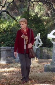 Jessica Fletcher (Angela Lansbury)