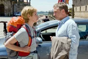 Ann-Kathrin Kramer (Anna), Bernhard Schir (Frank).