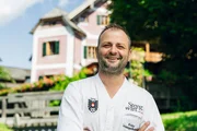 Fritz Grampelhuber posiert f&uuml;r ein Portrait.