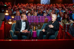 Von links: Moderator Sasha im Gespr&auml;ch mit Michael Mittermeier (Komiker und Autor).
