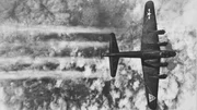 Mit B-17 Bombern flogen die Alliierten im Zweiten Weltkrieg massive Angriffe und legten Städte in Schutt und Asche.