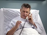 Zu lange hat Volker Angermann (Ronald Nitschke) die Patzer seines Mitarbeiters Mario geduldet. Wütend feuert er seinen langjährigen Freund und Kollegen.