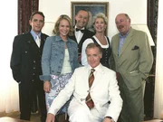 (v.li.): Andreas Ban (Lukas), Susanna Knechtl (Iris), Karl Menrad (Albert Novak), Albert Fortell (Felix Hofstätter), Lotte Ledl (Anne Kofler), Hans Kraemmer (Josef Schimek).