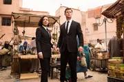 Die Suche nach den M&ouml;rdern ihres Sch&uuml;tzlings hat die Agenten H (Chris Hemsworth) und M (Tessa Thompson) in einen Basar Marrakeschs verschlagen.