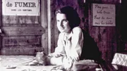 Die Biochemikerin Rosalind Franklin behauptet sich in einer von Männern dominierten Wissenschaftswelt. Die Biochemikerin Rosalind Franklin behauptet sich in einer von Männern dominierten Wissenschaftswelt.