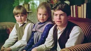 Davey (Kyle Labine), Dora (Ashley Muscroft) und Felix (Zachary Bennett) (v.l.) Davey (Kyle Labine), Dora (Ashley Muscroft) und Felix (Zachary Bennett) (v.l.)