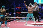 In Mexiko ist Lucha Libre, eine eigene Form des Wrestlings, sehr beliebt. Die Sportart vereint ein ganzes Volk in einem symbolischen Kampf zwischen Gut und Böse. In Mexiko ist Lucha Libre, eine eigene Form des Wrestlings, sehr beliebt. Die Sportart vereint ein ganzes Volk in einem symbolischen Kampf zwischen Gut und Böse.