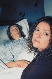 L-R: Livia Soprano (Nancy Marchand), Janice Soprano (Aida Turturro). L-R: Livia Soprano (Nancy Marchand), Janice Soprano (Aida Turturro).