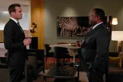Das Verhältnis zwischen Harvey (Gabriel Macht) und Robert (Wendell Pierce) ist weiterhin angespannt und von Konkurrenz geprägt: Doch beide wollen das Beste für die neu fusionierte Kanzlei.