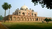 Das Grabmal des Mogulherrschers Humayun in Delhi war ein Vorbild für das Taj Mahal. Das Grabmal des Mogulherrschers Humayun in Delhi war ein Vorbild für das Taj Mahal.