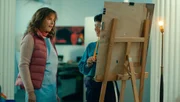 Reinigungskraft Maria (Karin Viard, l.) freundet sich mit der unkonventionellen Kunststudentin Naomie (No&eacute;e Abita) an.