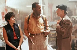 Im Kampf gegen den Drogensumpf: Leona (Maria Conchita Alonso, l.), Detective Harrigan (Danny Glover, M.) und Danny (Ruben Blades, r.) ...