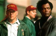 L-R: David Dunn (Bruce Willis) und Elijah Price (Samuel L. Jackson)