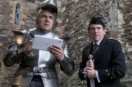L-R: Johnny English (Rowan Atkinson), Angus Bough (Ben Miller).