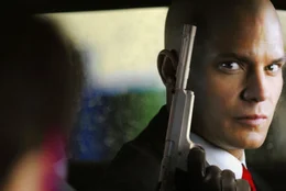 Als Opfer einer politischen Intrige ignoriert der genmanipulierte, pr&auml;zise Auftrags-Killer Agent 47 (Timothy Olyphant) nun jegliche Befehle und nimmt das Gesetz selbst in die Hand.