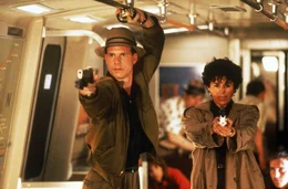 Auf der Jagd nach einem besonders b&ouml;sartigen Killer: FBI-Agent Keyes (Gary Busey, l.) und die Polizistin Leona (Maria Conchita Alonso, r.) ...