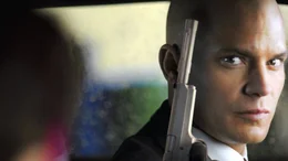 Er ist eiskalt, mordet pr&auml;zise wie eine Maschine und hat keinen Namen: Agent 47 (Timothy Olyphant) ist ein genetisch gez&uuml;chteter Auftrags-Killer, der rund um den Globus schon zahlreiche Personen beseitigt hat.