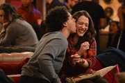 Ob mehr als Freundschaft zwischen Max (Kat Dennings, r.) und Deke (Eric Andre, r.) entstehen kann?