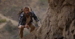 Hopper (Andrew Wilson), der Arch&auml;ologie-Professor von Taylor, Jackie, Cara, Veeves und Furby ist spurlos verschwunden. Er war auf der Suche nach einer Gruppe Hippies, die die Quelle der ewigen Jugend finden wollten. Die Studenten entdecken seinen Wagen in der N&auml;he einer H&ouml;hle. Als sie dort eintreten, durchschreiten sie ein Zeit-Raum-Kontinuum &ndash; wenige Sekunden sind ein Jahr auf der Erde...