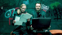 L-R: Gina (Diane Kruger) und Dr. Harris (Liam Neeson)