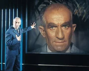 Kommissar Juve (Louis de Funčs, Bild) kämpft verbissen gegen Fantomas, der an eine gefährliche Waffe kommen will. Kommissar Juve (Louis de Funčs, Bild) kämpft verbissen gegen Fantomas, der an eine gefährliche Waffe kommen will.