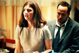 "Es war ein Unfall!" Michael (Jeremy Piven) hat seine SchwSgerin Lois (Jean Tripplehorn) zur Witwe gemacht.