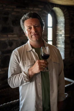 Jamie Oliver  +++ Die Verwendung des sendungsbezogenen Materials ist nur mit dem Hinweis und Verlinkung auf RTL+ gestattet. +++