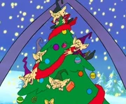 Die Trolle richten in der Werkstatt des Weihnachtsmanns ein Werk der Zerstörung an.