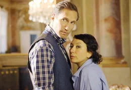 Leopold (Benno F&uuml;rmann) und Isabella (Ursula Strauss).