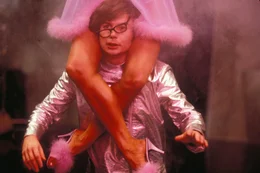 Austin Powers (Mike Myers).