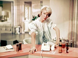 ARD BETTGEFL&Uuml;STER (pillow talk), USA 1959, Regie Michael Gordon, am Montag (03.10.11) um 00:55 Uhr im Ersten. Die erfolgreiche Innenarchtiktein Jan Morrow (Doris Day).