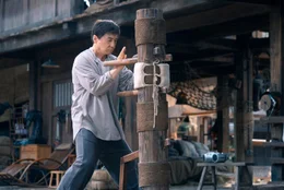 Lao Luo (Jackie Chan)