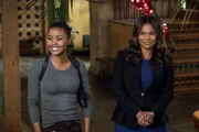 L-R: Harley Hidoko (Andrea Bordeaux) und Shay Mosley (Nia Long)