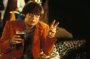 Austin Powers (Mike Myers).