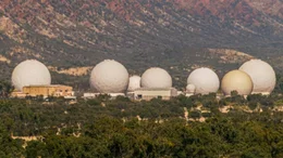 Die Abh&ouml;ranlage "Pine Gap" im australischen Outback wird von den USA und Australien gemeinsam betrieben.
