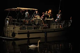 Nachtdreh auf dem Wasser.